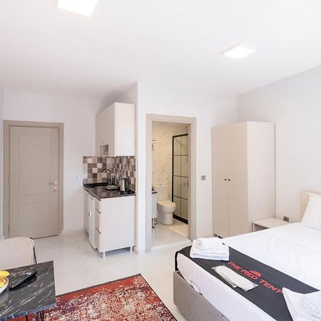 The Red Tent Suite 23 Istanbul Exterior photo